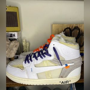 Jordan 1 Off White High NRG- no Box, No Insoles,
No Og Laces.